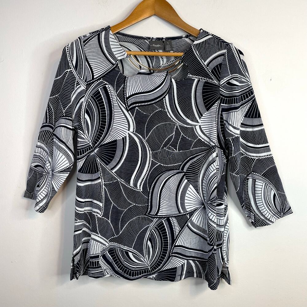 Chicos Travelers Navy White Geometric Butterfly Tunic Top Gold Bar Collar 1 M